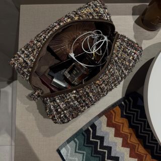 První Petite kolekce @meda.essentials 🫀 Luxusní, pečlivě vybrané látky, kovové YKK zipsy. Vyrobeno s důrazem na detail v...